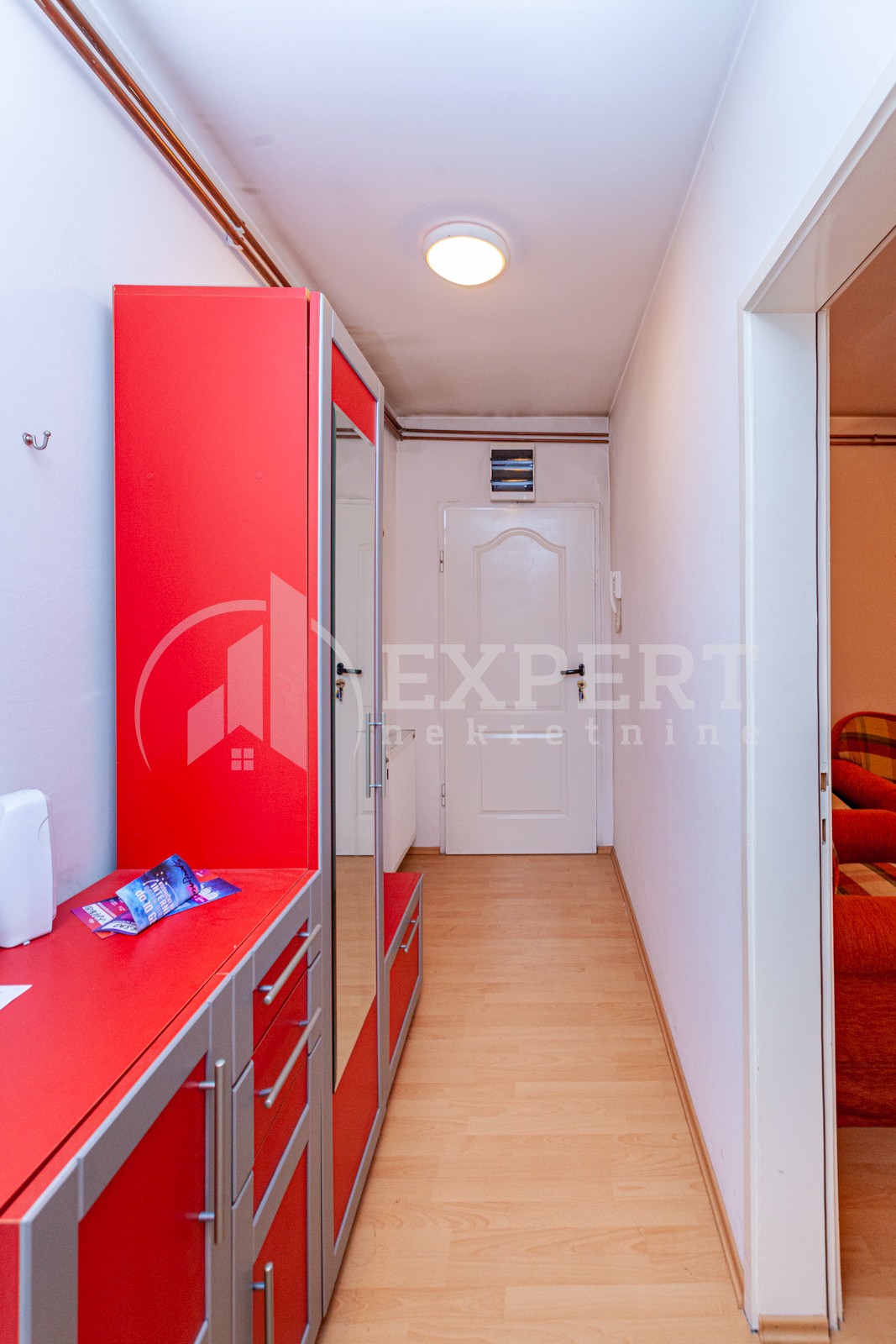 Dvosoban stan, 50 m2, Medijana, Bulevar dr Zorana ID: p-011347 6