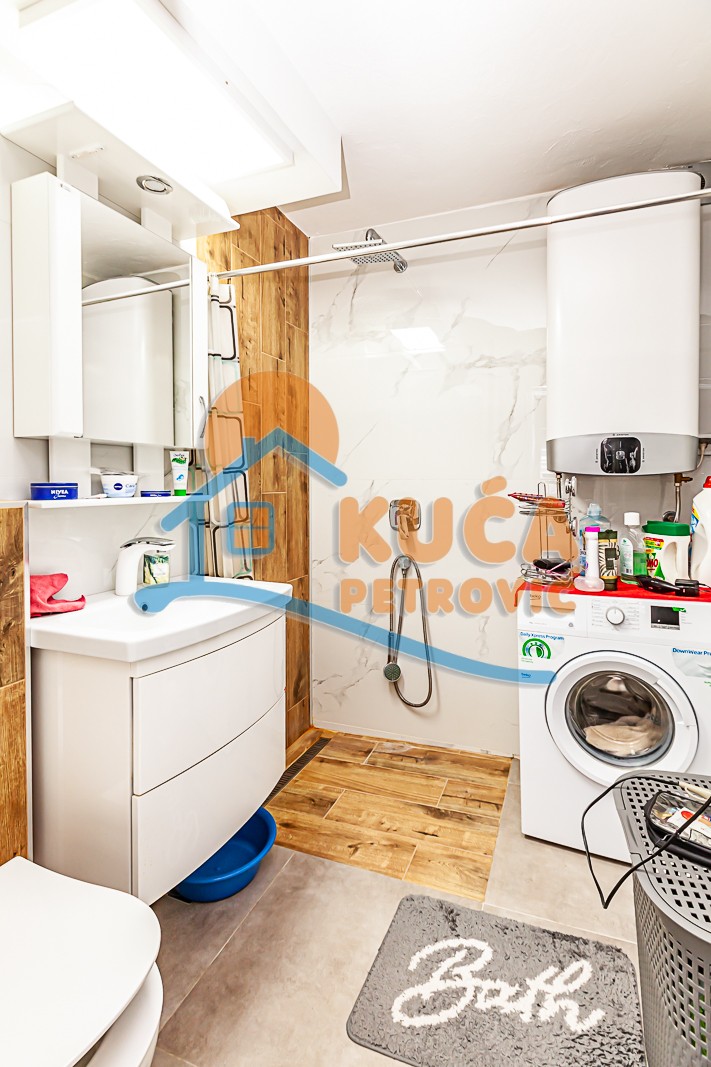 Trosoban stan, 72 m2, Pantelej, Bulevar Svetog Pantelejmona ID: p-011345 13