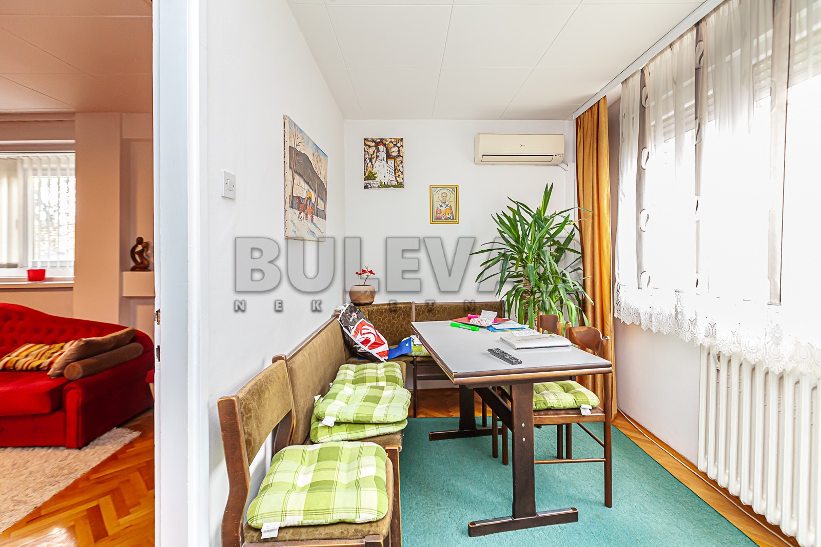 Trosoban stan, 72 m2, Pantelej, Bulevar Svetog Pantelejmona ID: p-011345 4