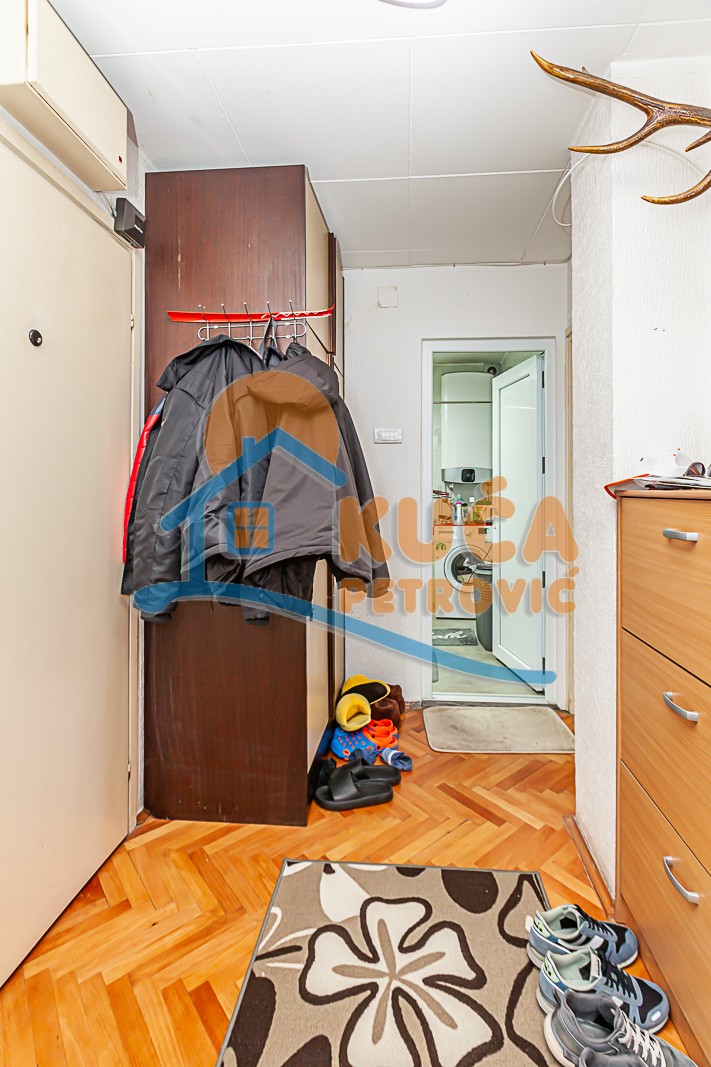 Trosoban stan, 72 m2, Pantelej, Bulevar Svetog Pantelejmona ID: p-011345 6