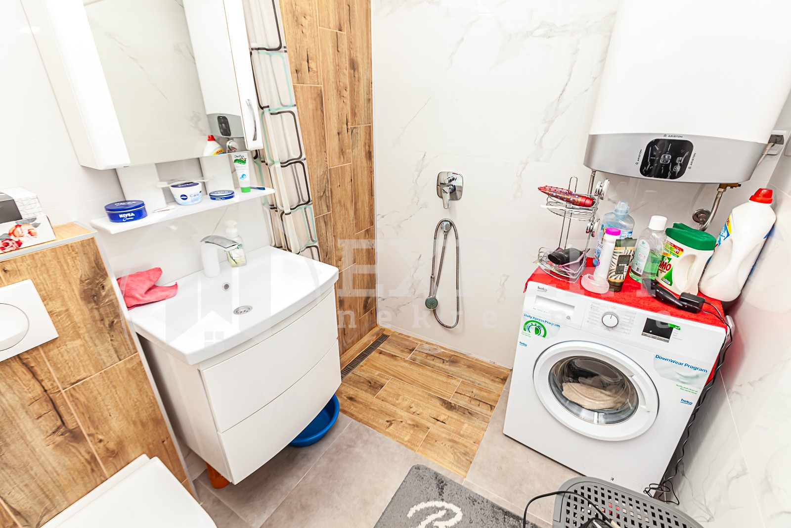 Trosoban stan, 72 m2, Pantelej, Bulevar Svetog Pantelejmona ID: p-011345 12