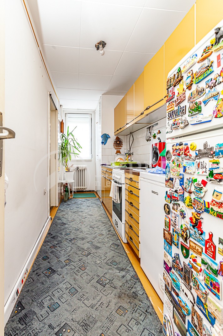 Trosoban stan, 72 m2, Pantelej, Bulevar Svetog Pantelejmona ID: p-011345 5