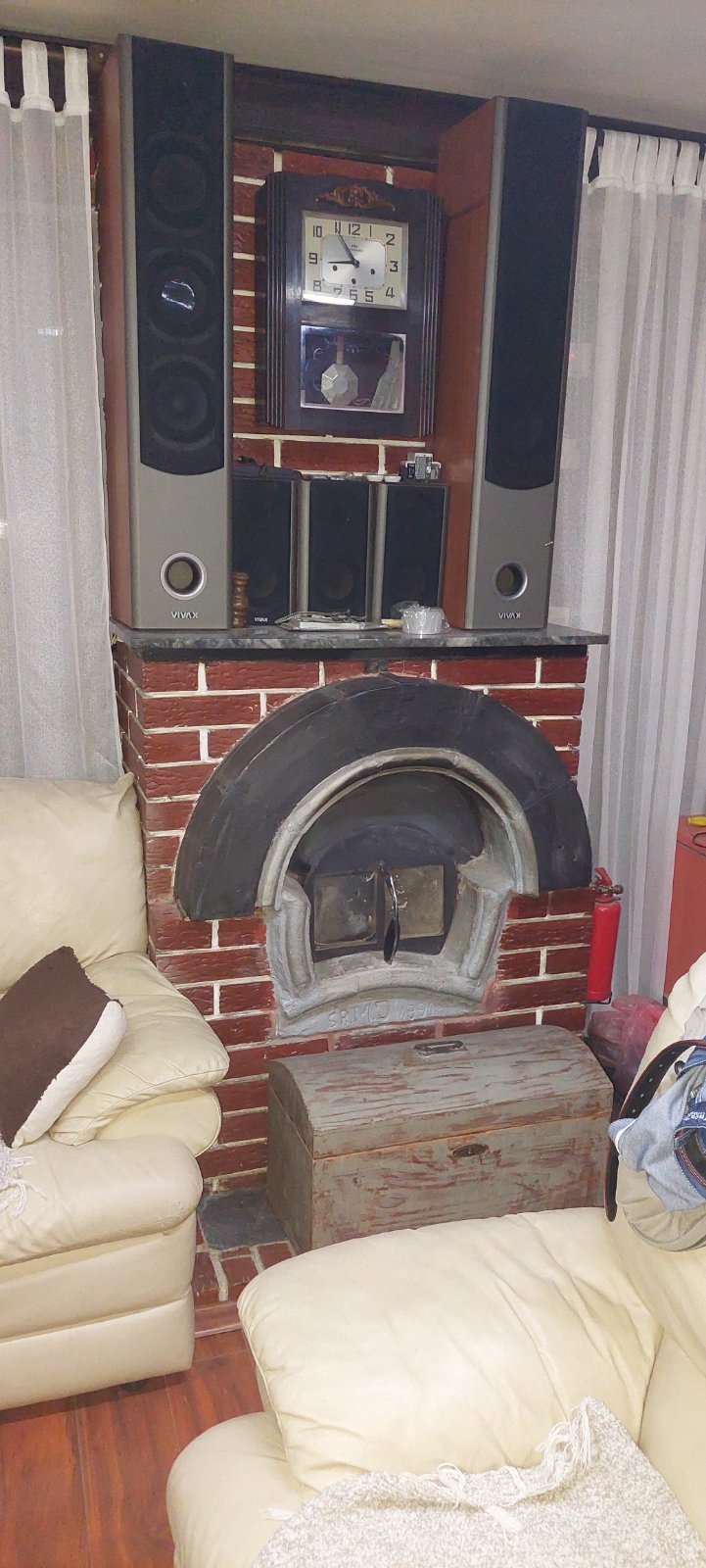 Porodicna kuca sa pomocnim objektom 4