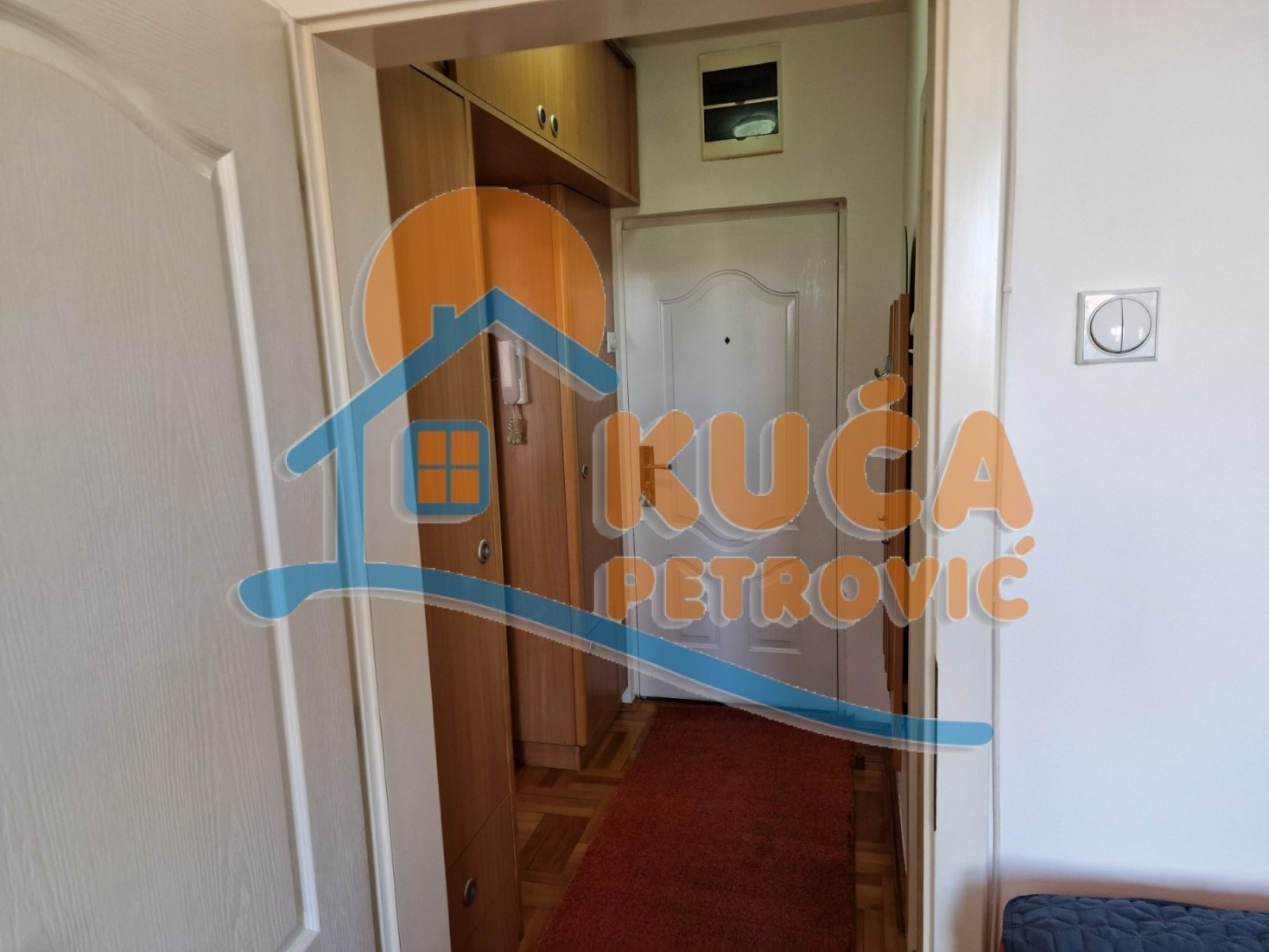 Dvosoban stan, 46 m2, Filozofski fakultet, Zelengorska ID: i-05630 12