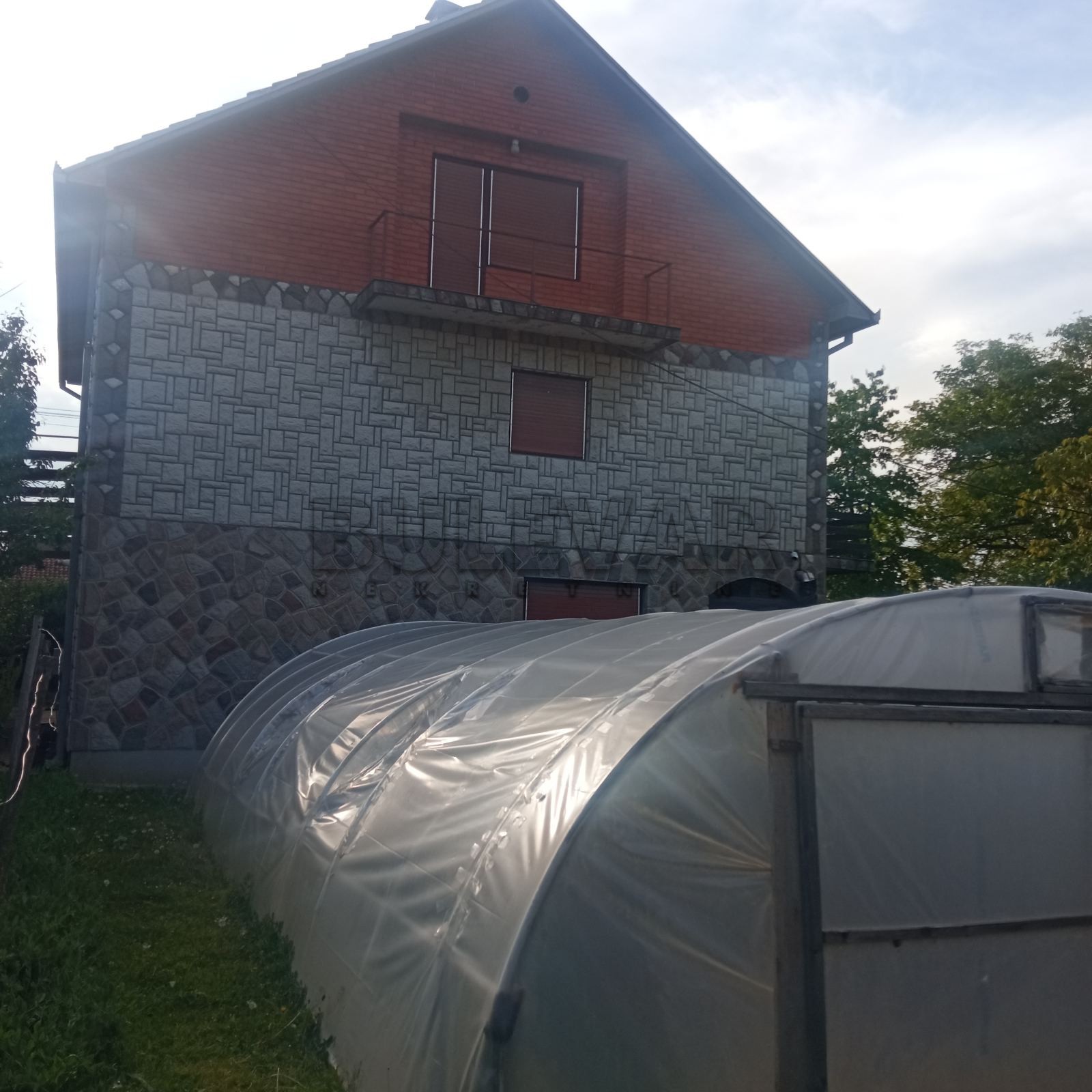 četvorosobna kuća, 334 m2, Šumarice, Despota Uglješe ID: p-011373 15