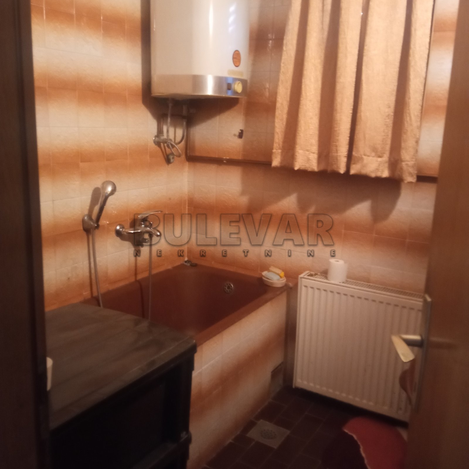 četvorosobna kuća, 334 m2, Šumarice, Despota Uglješe ID: p-011373 10