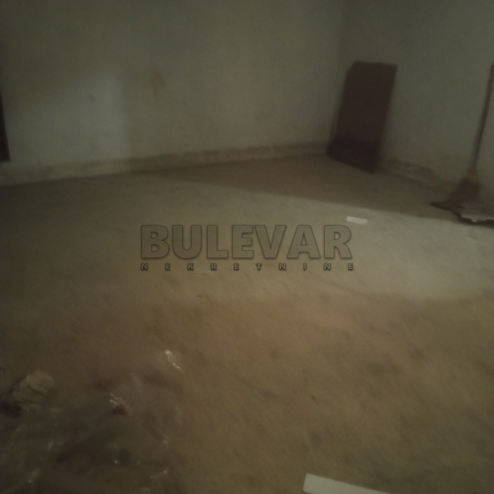 Lokal, 70 m2, Centar, Milovana Gušića ID: p-011378 3