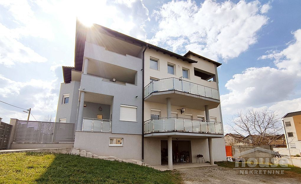 Kuca,NOVI SAD,LIPOV GAJ970m2,1000000€ , ID: 3046192 3