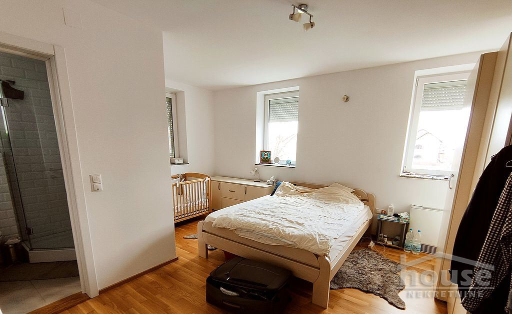 Kuca,NOVI SAD,LIPOV GAJ970m2,1000000€ , ID: 3046192 32