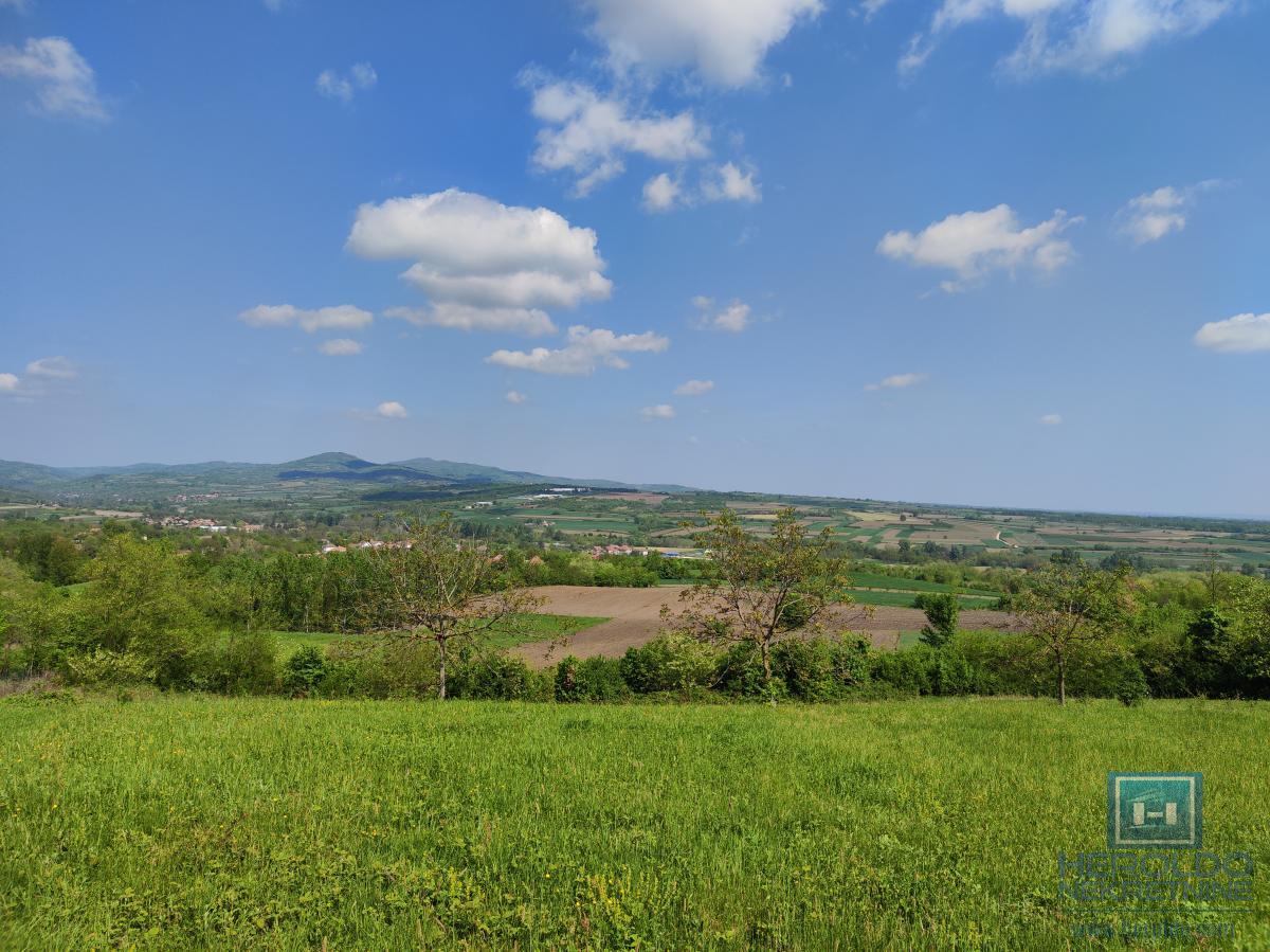 Seosko imanje u Šantarovcu, Jagodina 11
