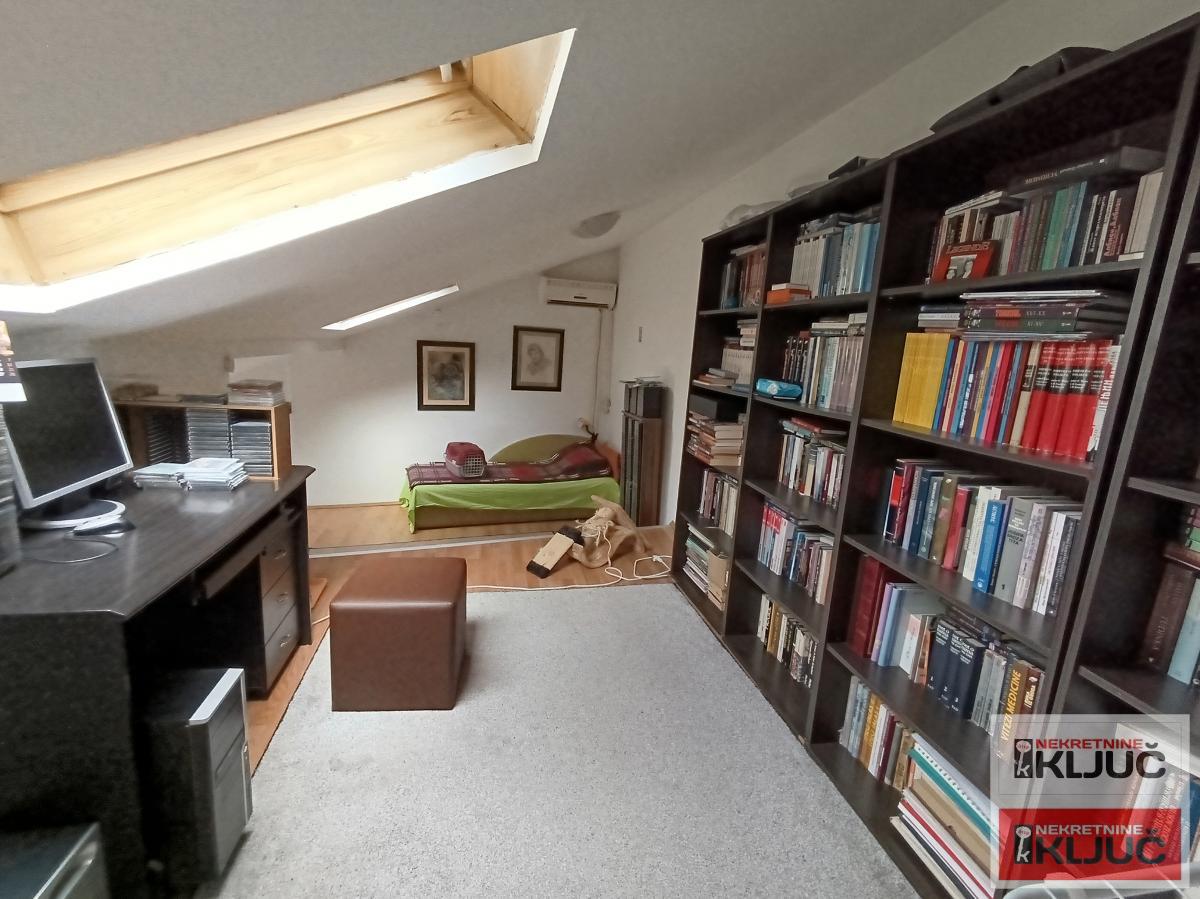 GRBAVICA, 33m2, Jednoiposoban-Duplex 9