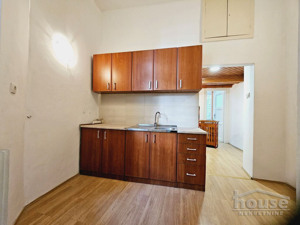 Stan,NOVI SAD,CENTAR 107m2,298000€ , ID: 1061336 16