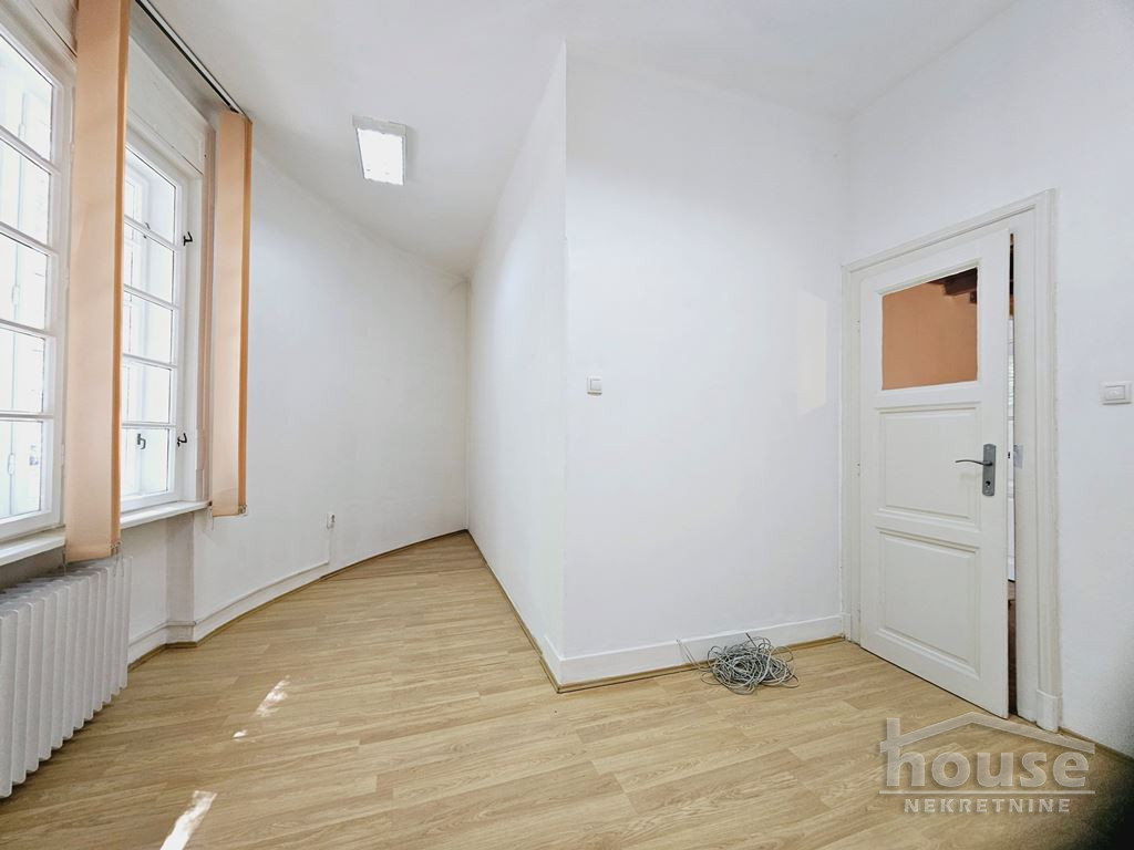 Stan,NOVI SAD,CENTAR 107m2,298000€ , ID: 1061336 10