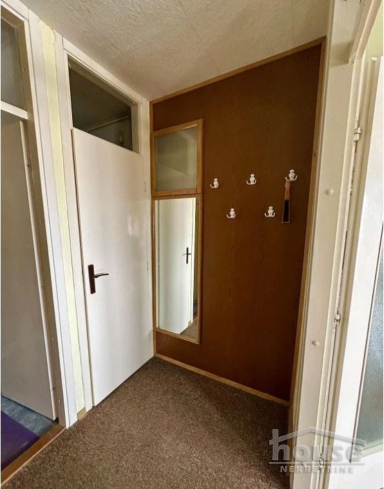 Stan,NOVI SAD,BULEVAR 91m2,169950€ , ID: 1061318 12