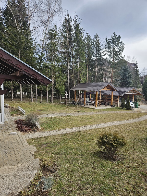 Prodajem kucu na Zlatiboru 3