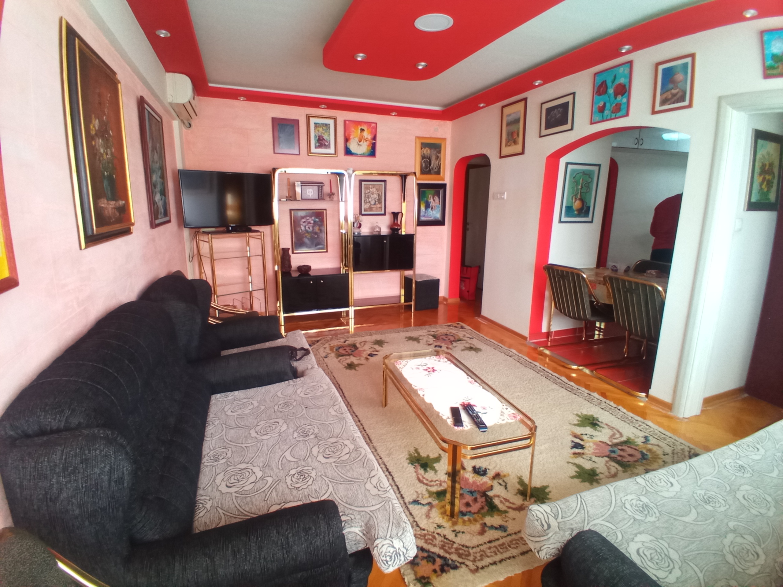 Trosoban stan u centru Kragujevca 8