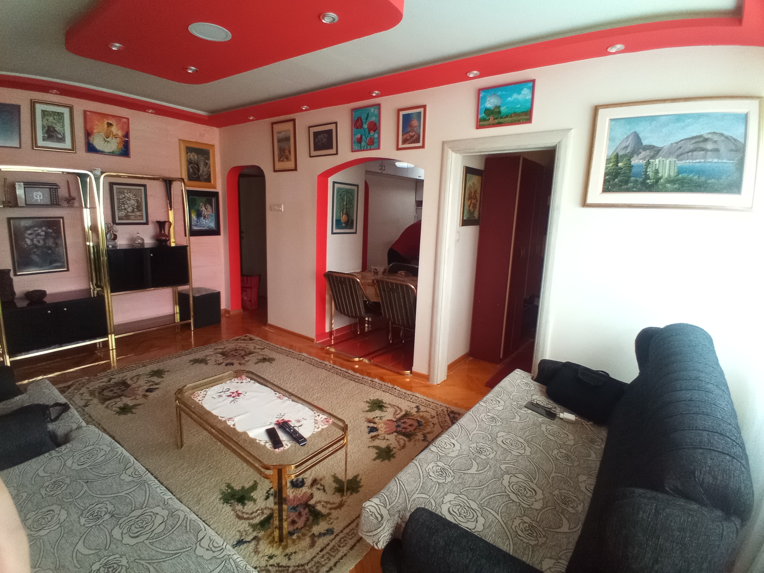 Trosoban stan u centru Kragujevca 11