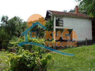 četvorosobna kuća, 1826 m2, Veliki Drenovac, Loćika ID: p-07034 1