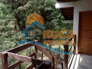 četvorosobna kuća, 1826 m2, Veliki Drenovac, Loćika ID: p-07034 2