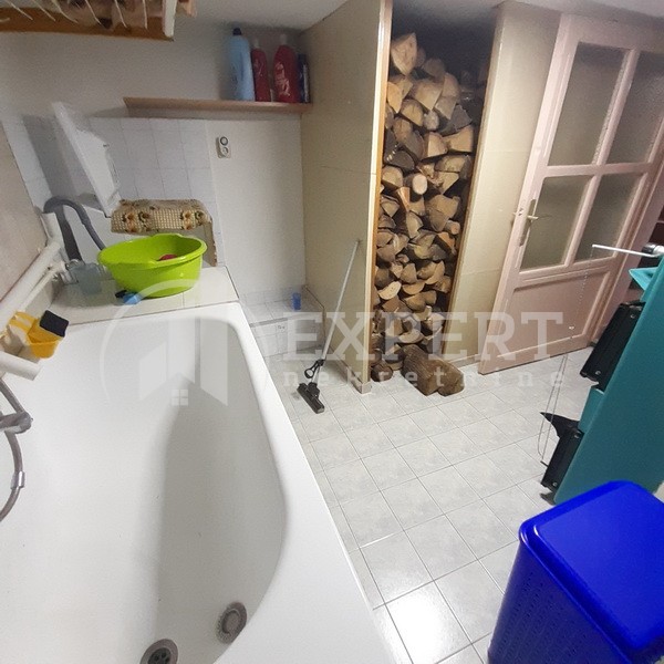 četvorosobna kuća, 250 m2, Donja Vrežina, Tolstojeva ID: p-011392 8