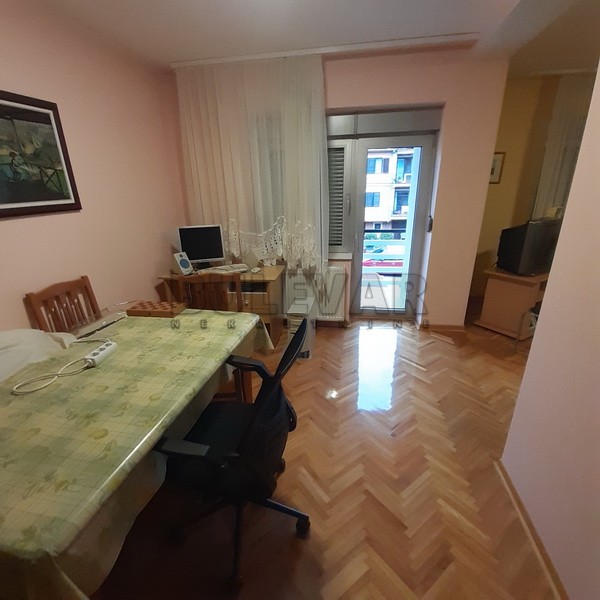četvorosobna kuća, 250 m2, Donja Vrežina, Tolstojeva ID: p-011392 23