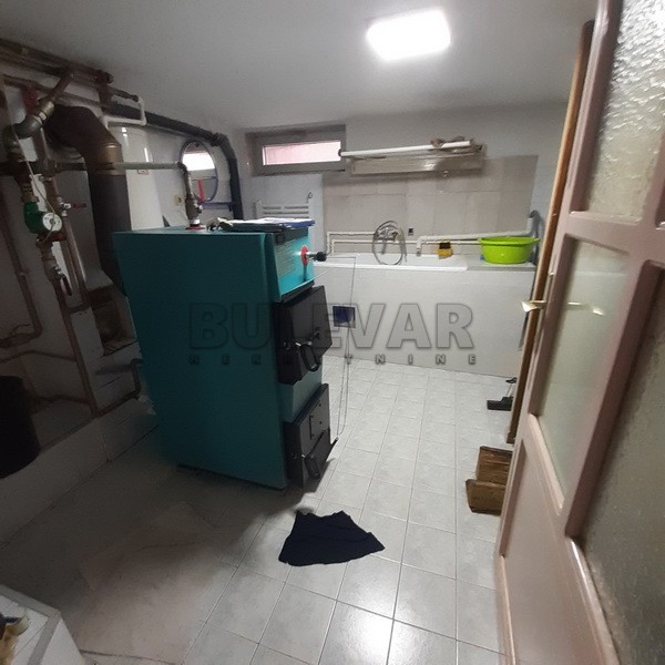 četvorosobna kuća, 250 m2, Donja Vrežina, Tolstojeva ID: p-011392 5