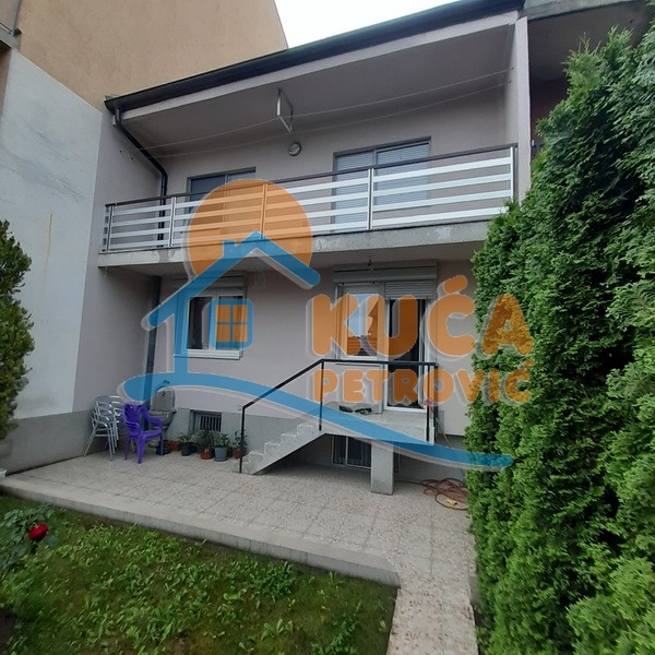 četvorosobna kuća, 250 m2, Donja Vrežina, Tolstojeva ID: p-011392 2