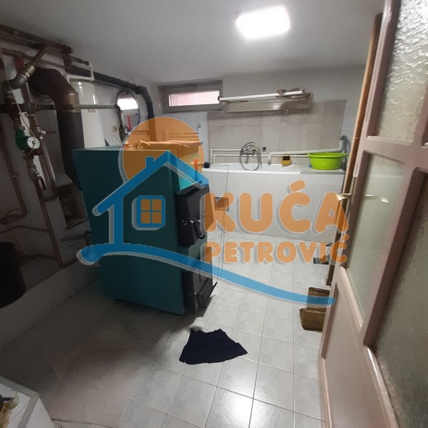 četvorosobna kuća, 250 m2, Donja Vrežina, Tolstojeva ID: p-011392 5