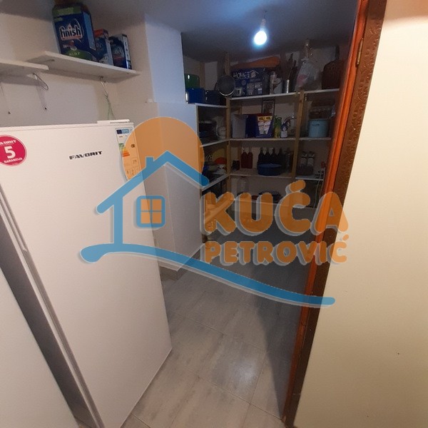 četvorosobna kuća, 250 m2, Donja Vrežina, Tolstojeva ID: p-011392 10