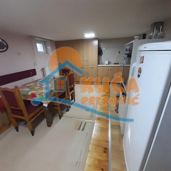 četvorosobna kuća, 250 m2, Donja Vrežina, Tolstojeva ID: p-011392 11