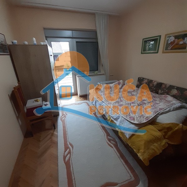 četvorosobna kuća, 250 m2, Donja Vrežina, Tolstojeva ID: p-011392 26