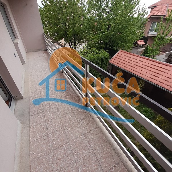 četvorosobna kuća, 250 m2, Donja Vrežina, Tolstojeva ID: p-011392 27