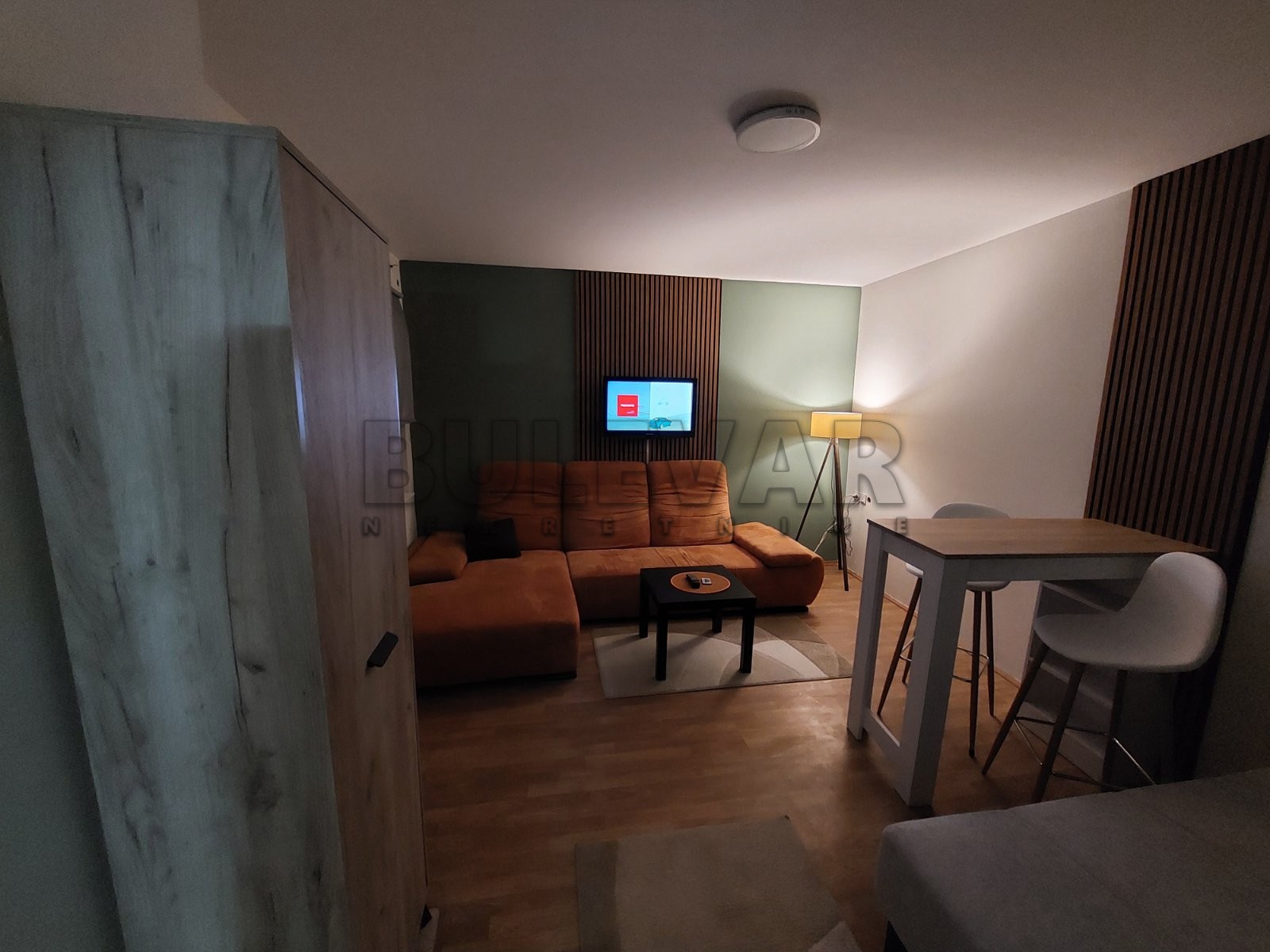 Jednosoban stan, 27 m2, Centar, Generala Černjajeva ID: i-011402 6