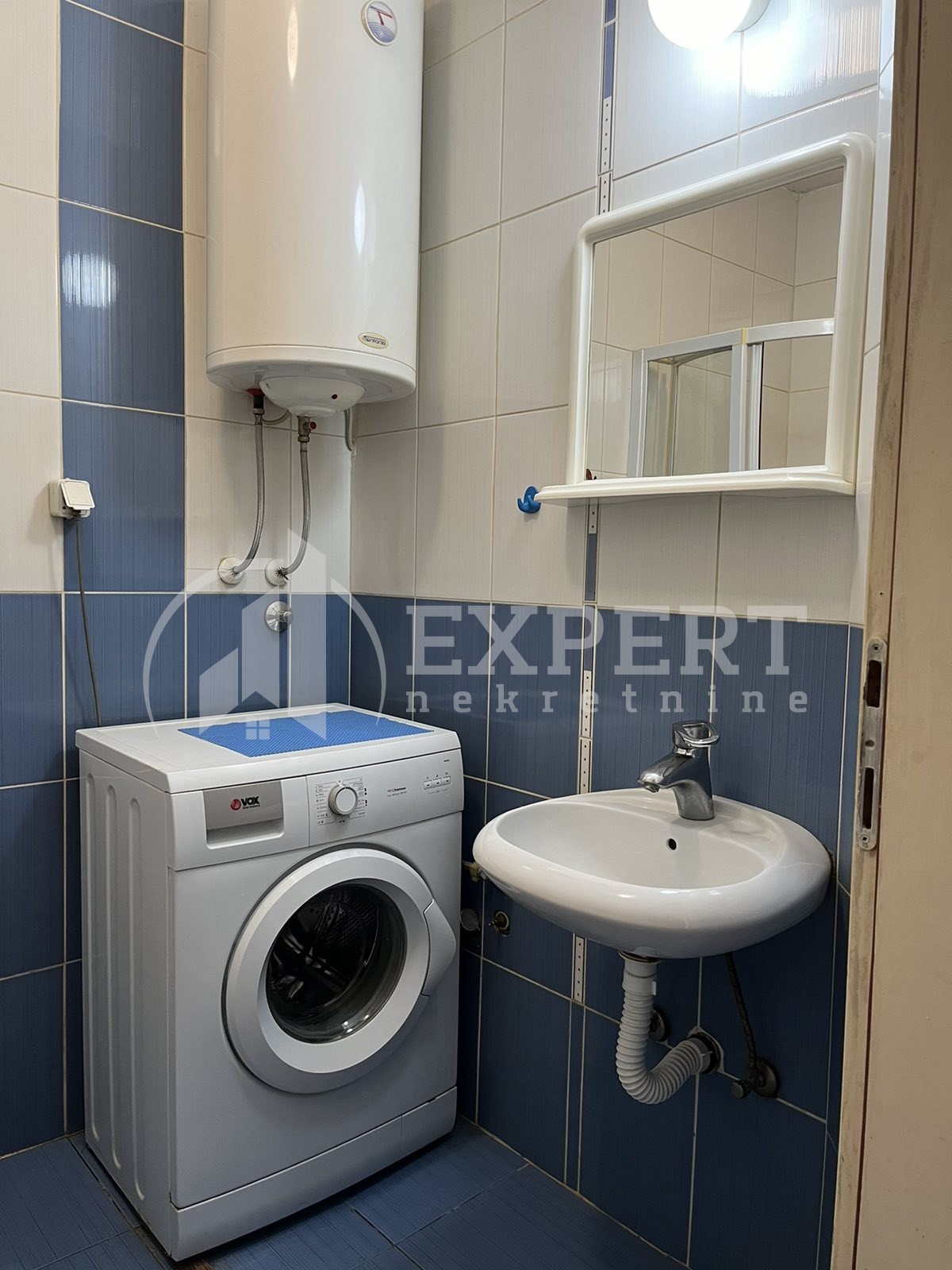 Jednosoban stan, 30 m2, Centar, Generala Milojka Lešjanina ID: i-011412 8