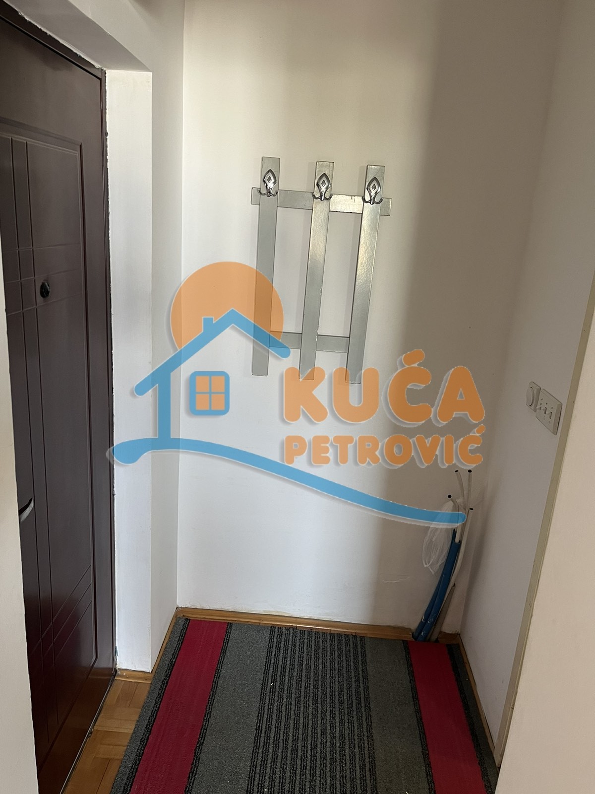Jednosoban stan, 30 m2, Centar, Generala Milojka Lešjanina ID: i-011412 12