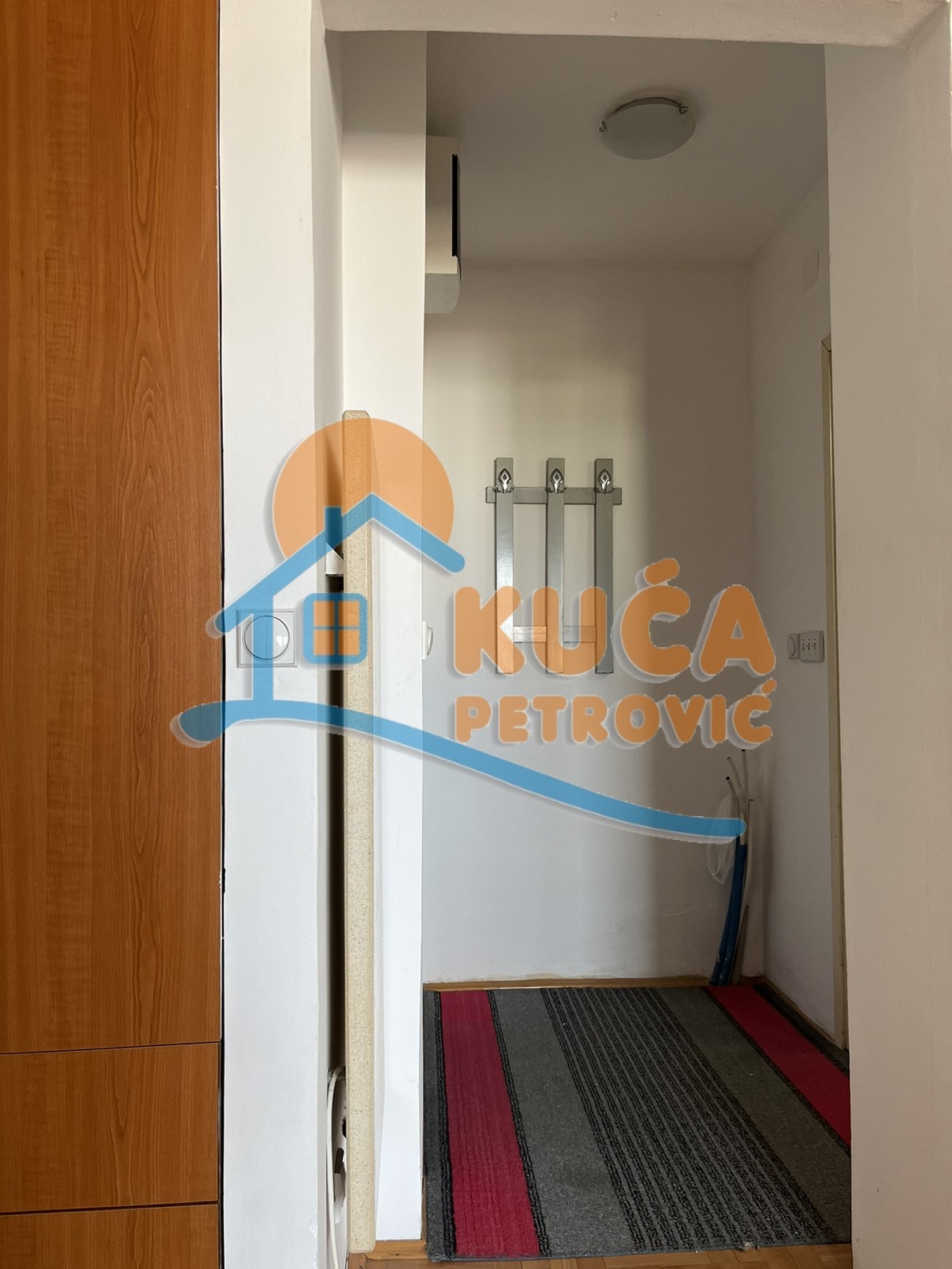 Jednosoban stan, 30 m2, Centar, Generala Milojka Lešjanina ID: i-011412 13