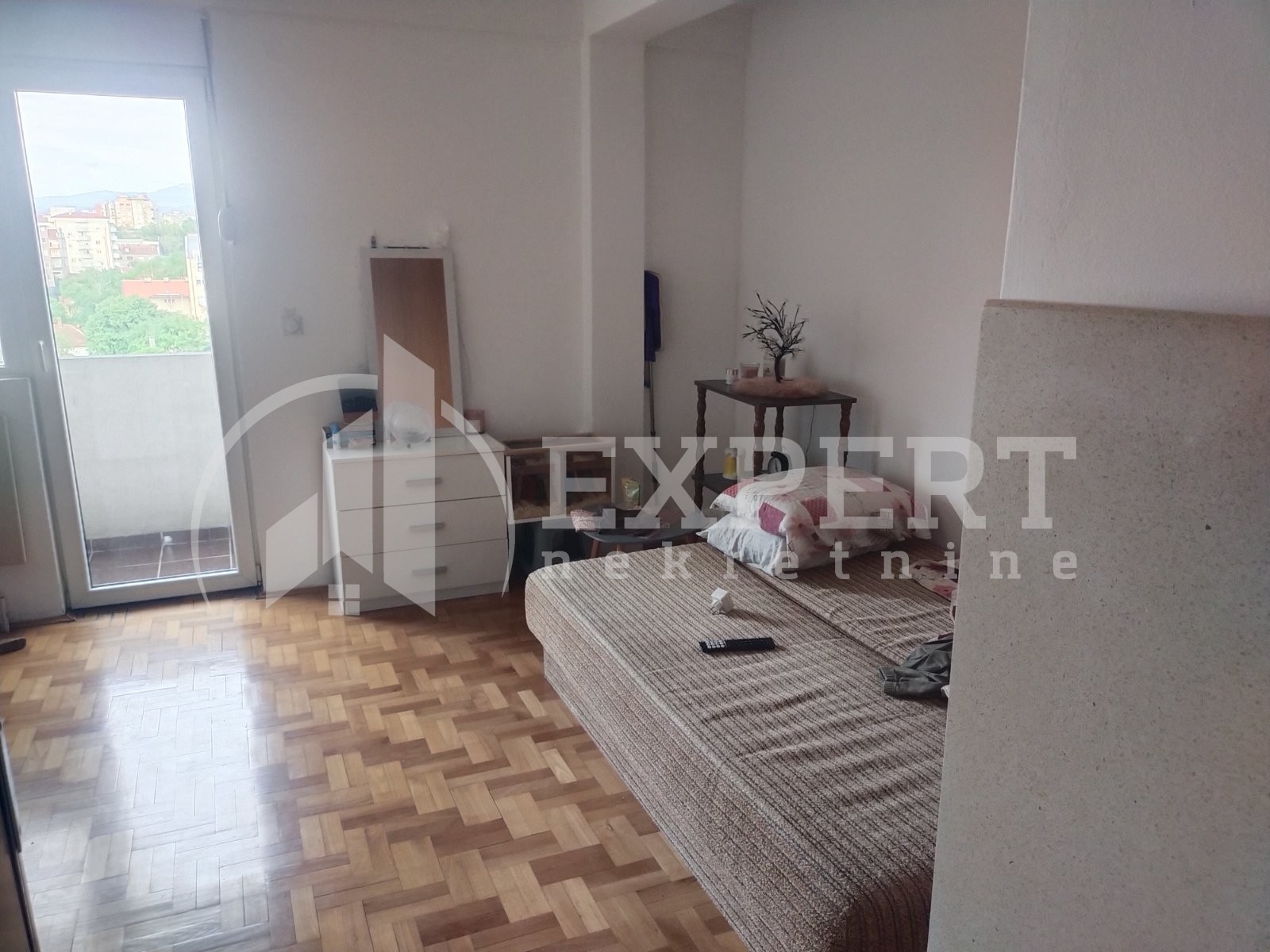 Jednosoban stan, 30 m2, Centar, Generala Milojka Lešjanina ID: i-011412 1