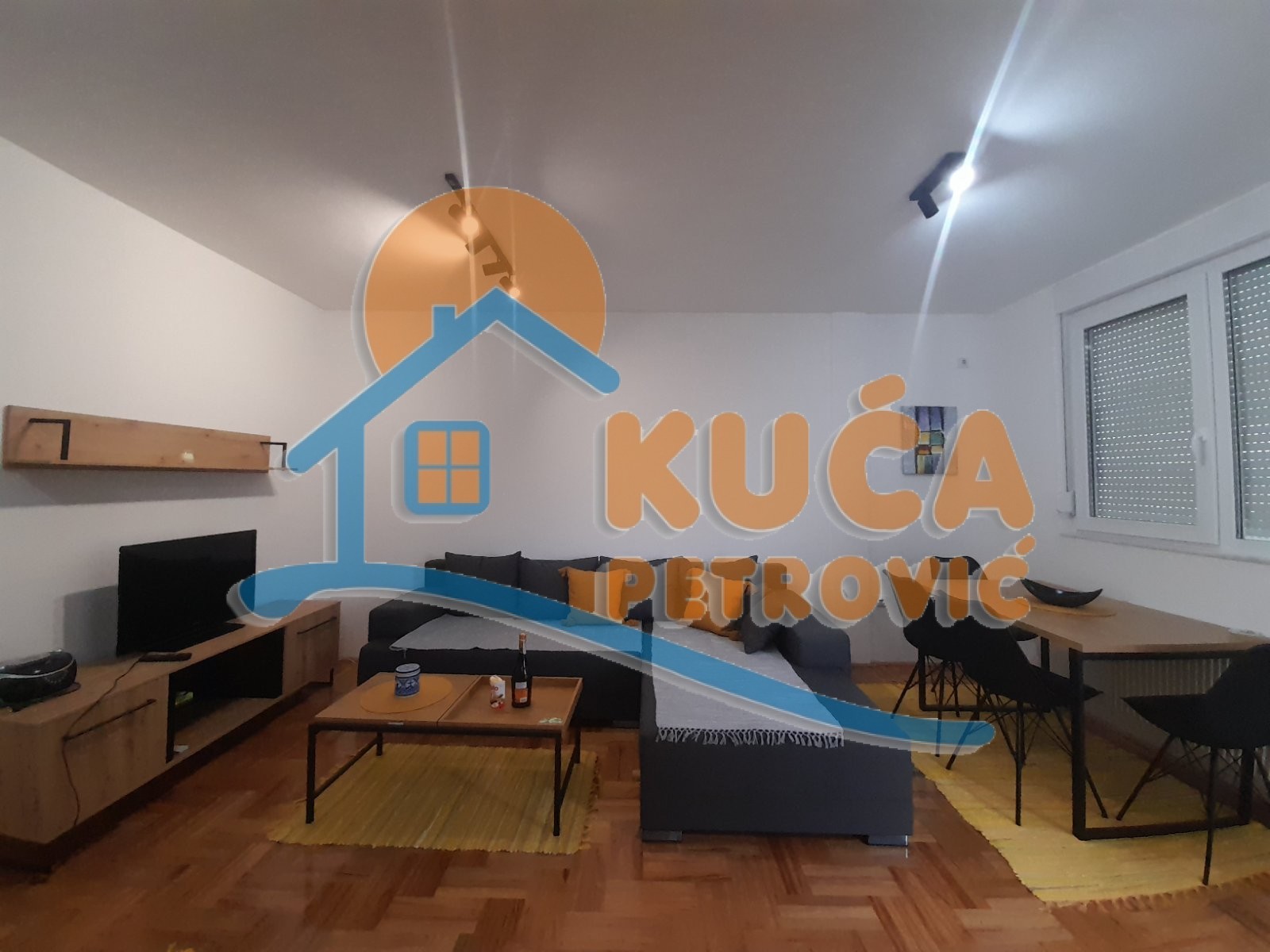 Jednosoban stan, 45 m2, Crveni Pevac, Vožda Karađorđa ID: i-05309 2