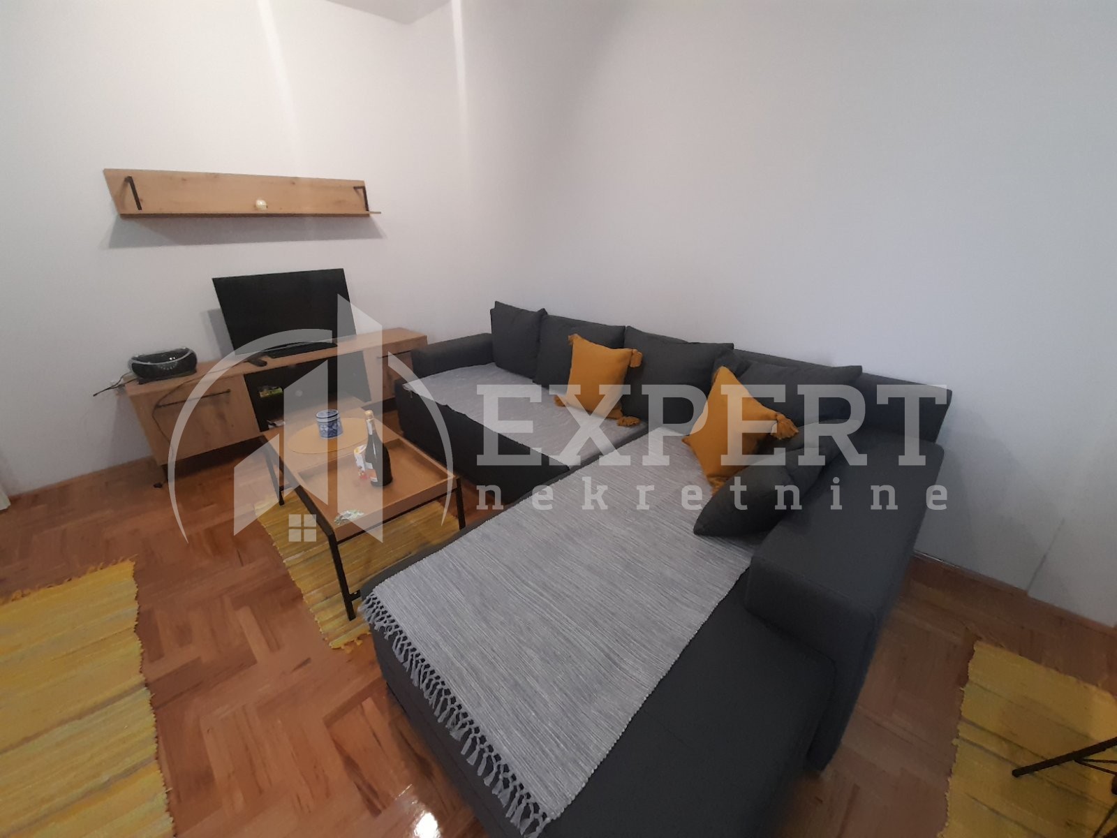 Jednosoban stan, 45 m2, Crveni Pevac, Vožda Karađorđa ID: i-05309 4