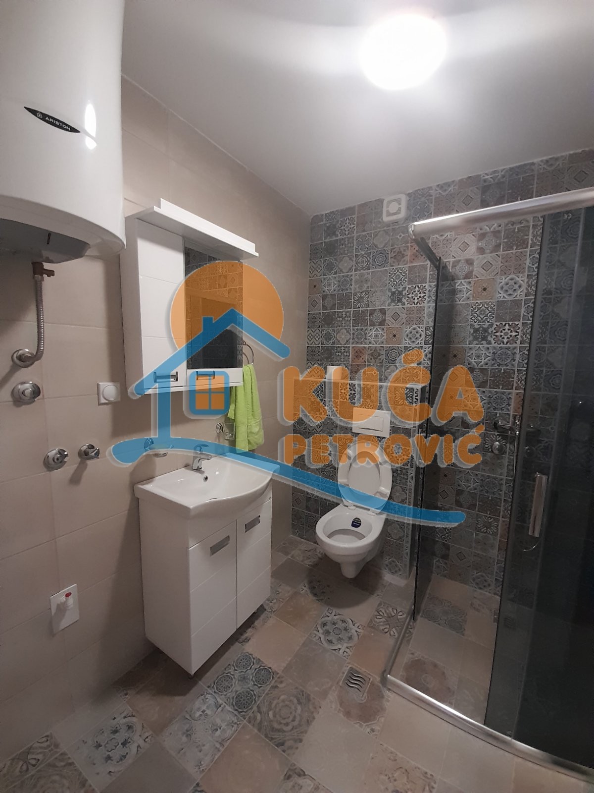 Jednosoban stan, 45 m2, Crveni Pevac, Vožda Karađorđa ID: i-05309 12
