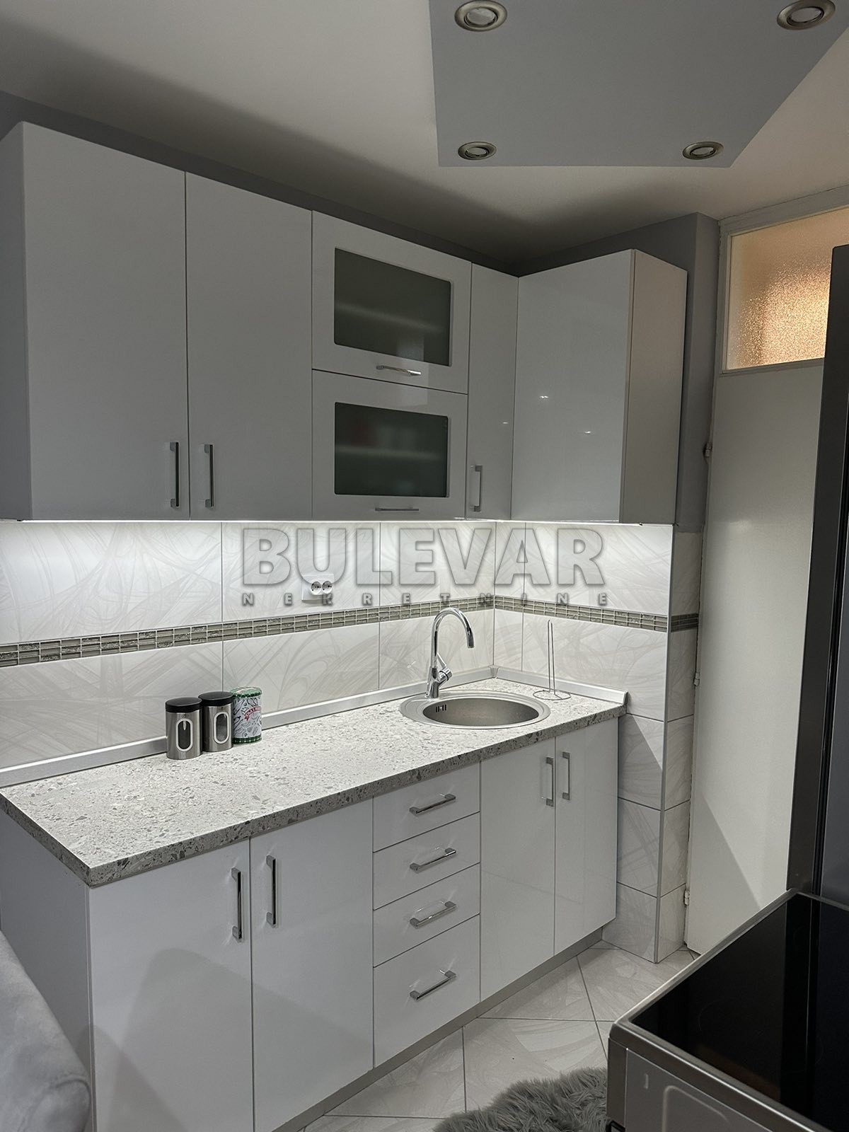 Jednosoban stan, 55 m2, Park Svetog Save, Pariske komune ID: i-011425 5