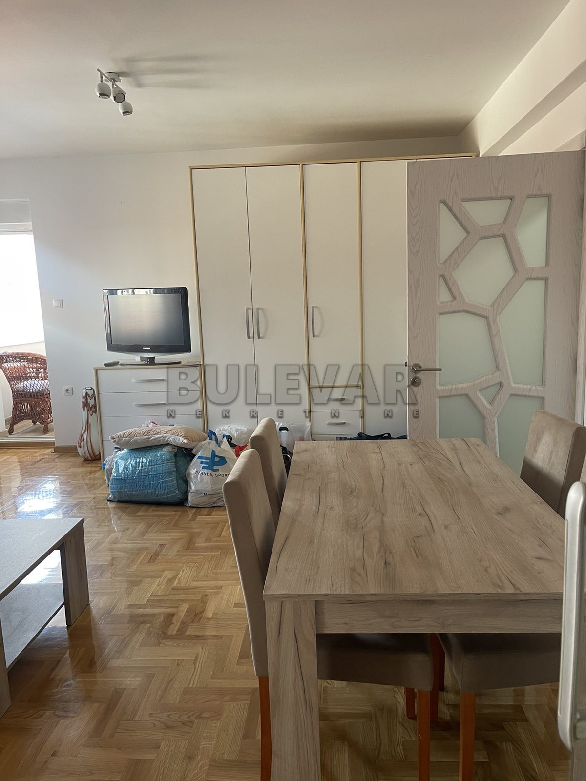 Jednosoban stan, 56 m2, Medijana, Zetska ID: i-011380 3