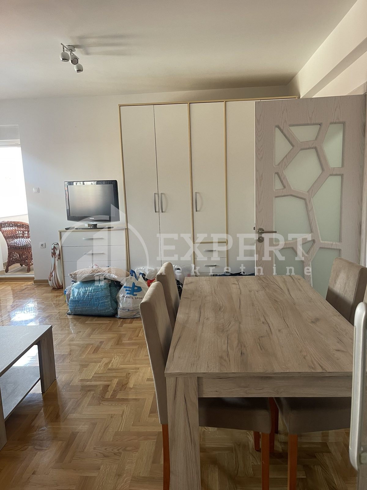 Jednosoban stan, 56 m2, Medijana, Zetska ID: i-011380 3