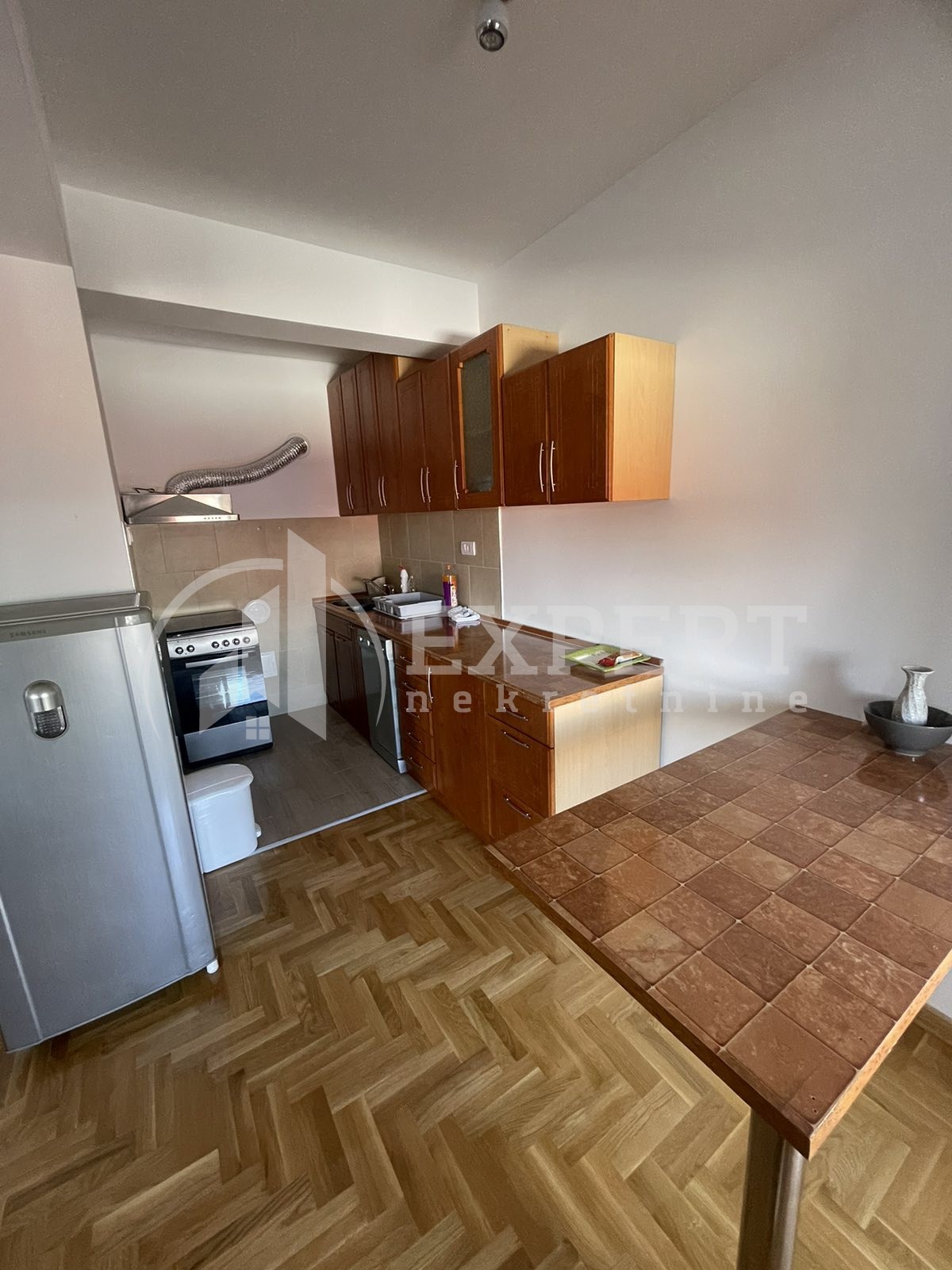 Jednosoban stan, 56 m2, Medijana, Zetska ID: i-011380 4