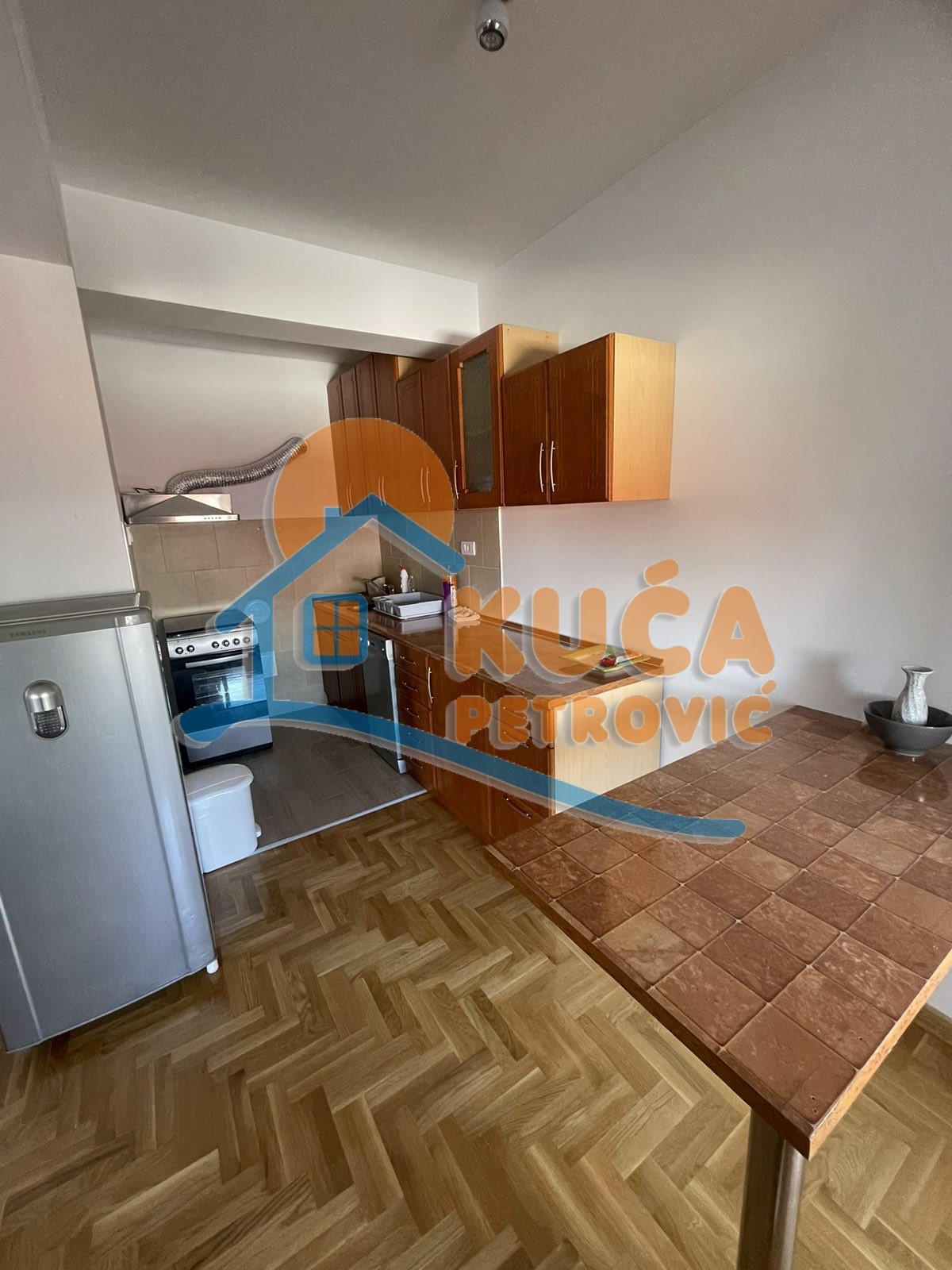 Jednosoban stan, 56 m2, Medijana, Zetska ID: i-011380 4