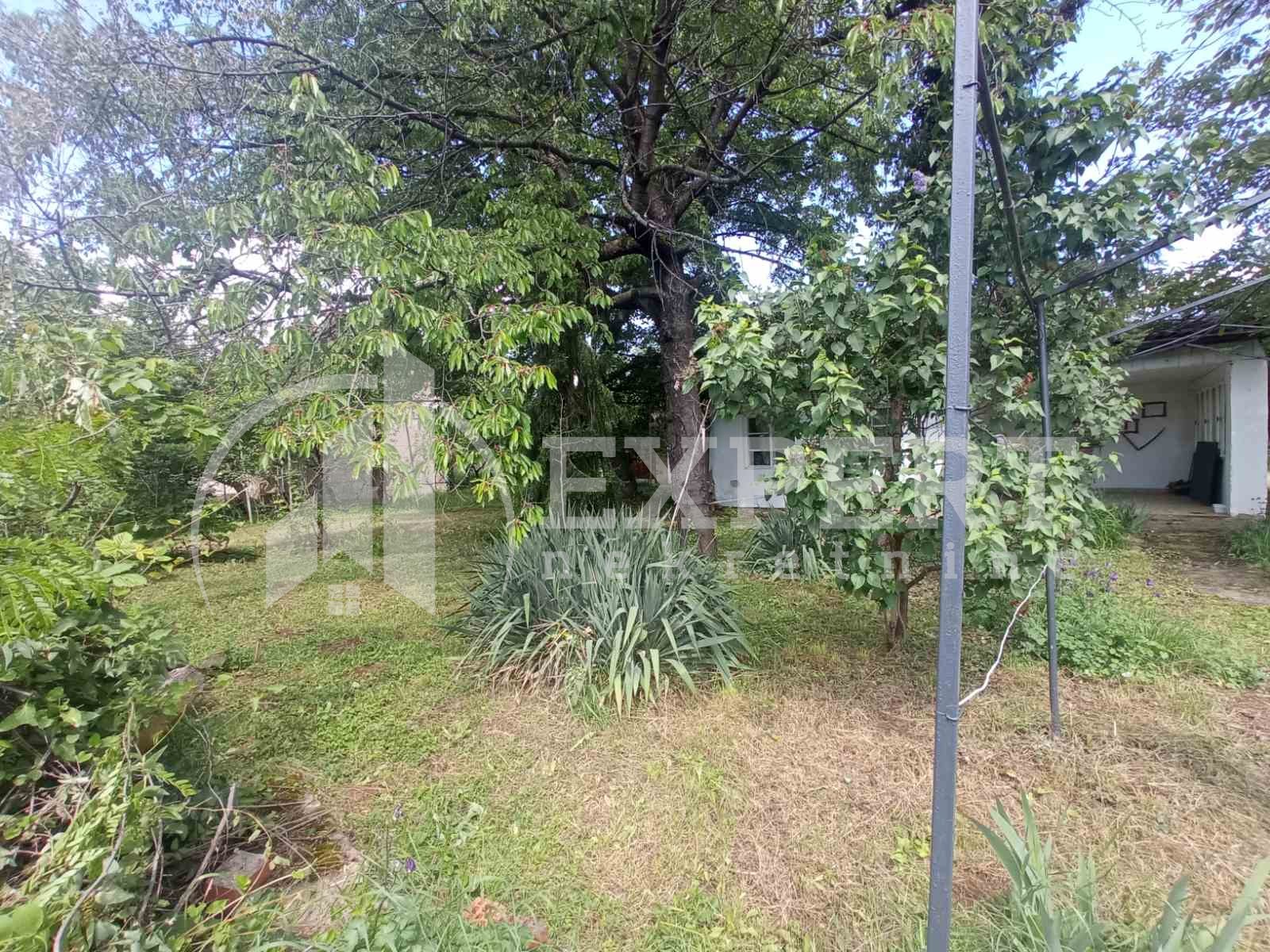 Plac, Niška Banja, Bulevar svetog cara ID: i-011388 15