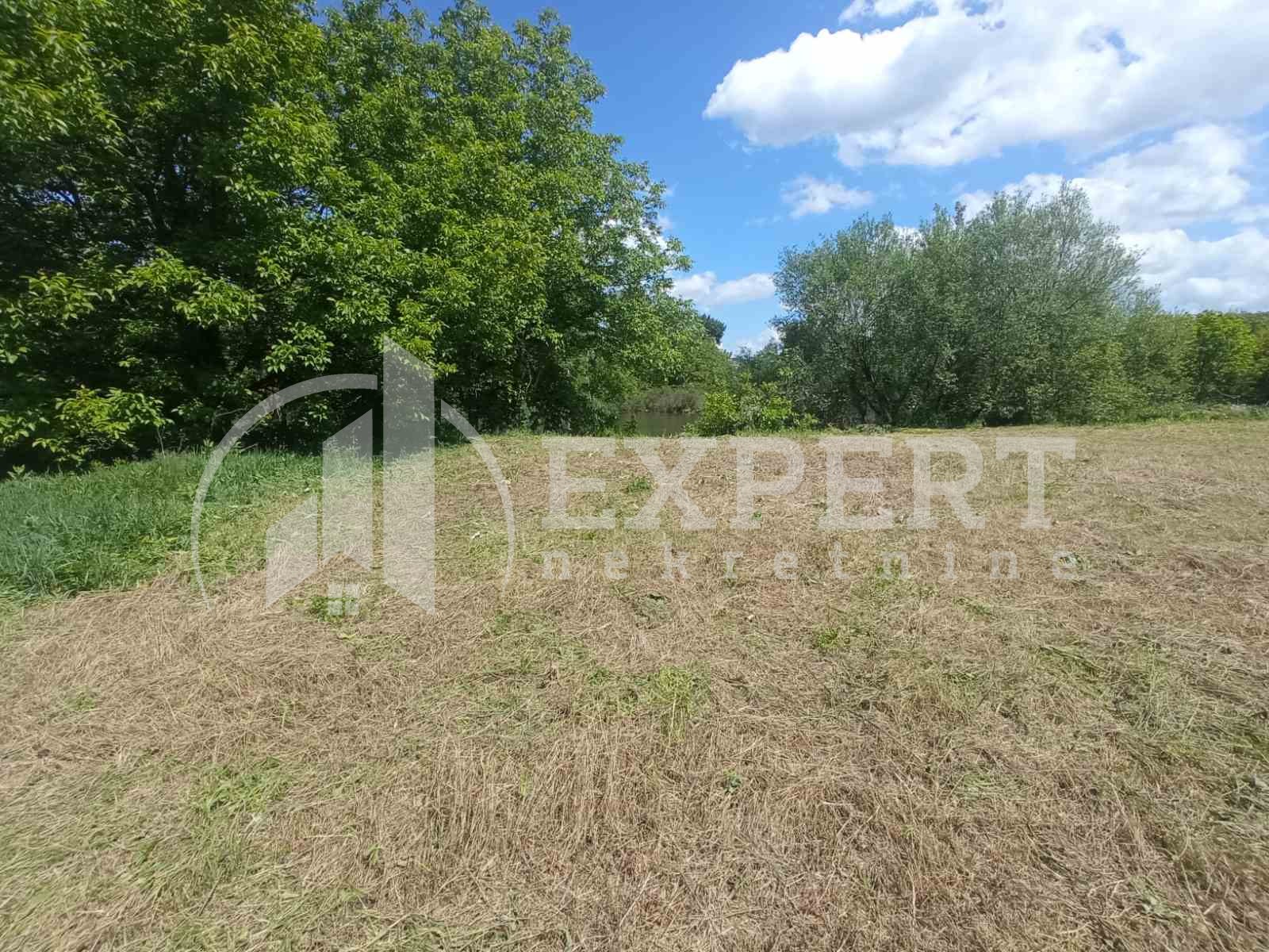Plac, Niška Banja, Bulevar svetog cara ID: i-011388 1