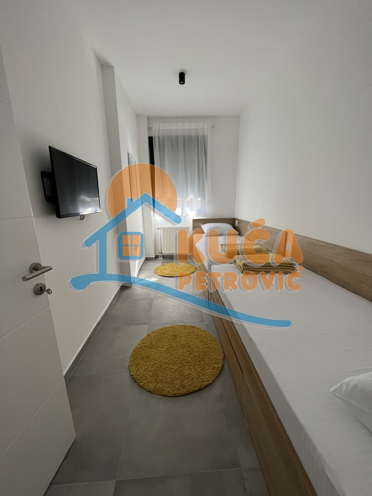 Trosoban stan, 70 m2, Centar, Milentijeva ID: i-011399 4