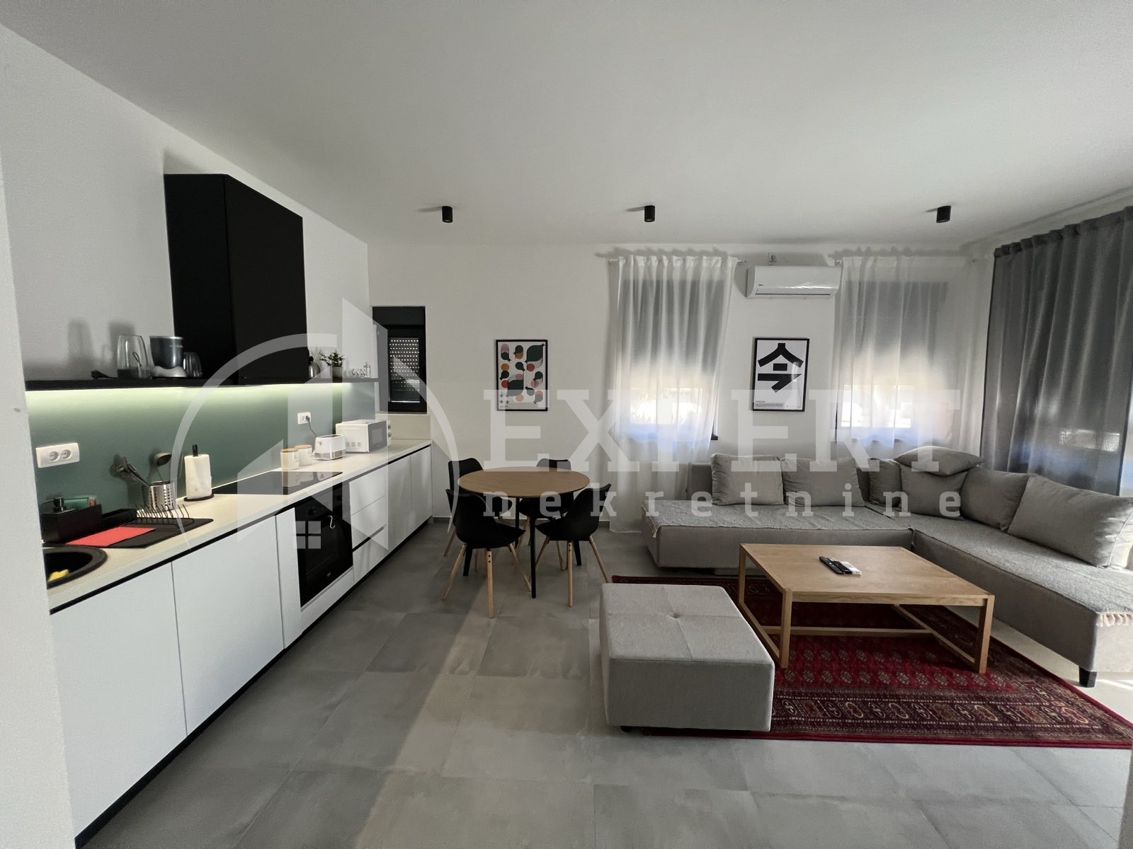 Trosoban stan, 70 m2, Centar, Milentijeva ID: i-011399 3