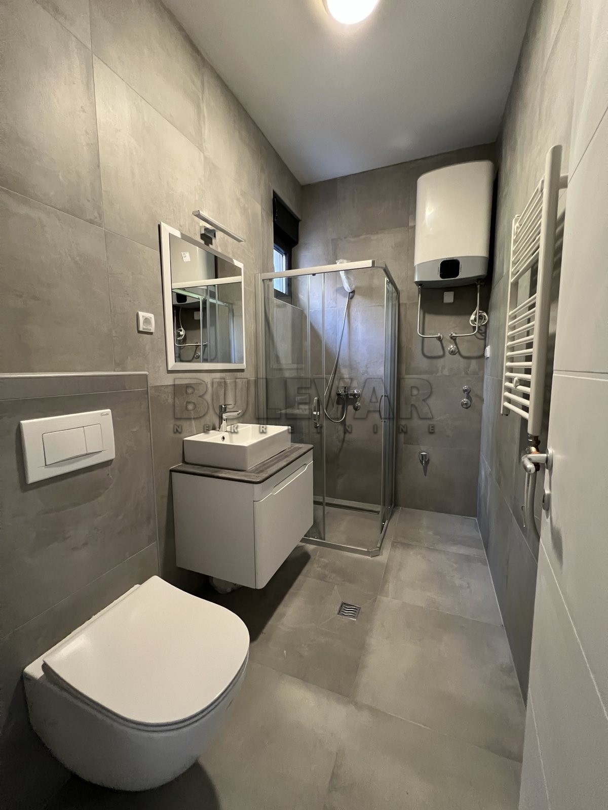 Trosoban stan, 70 m2, Centar, Milentijeva ID: i-011399 6